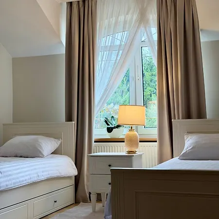 Palac Akropol Hotel 3*